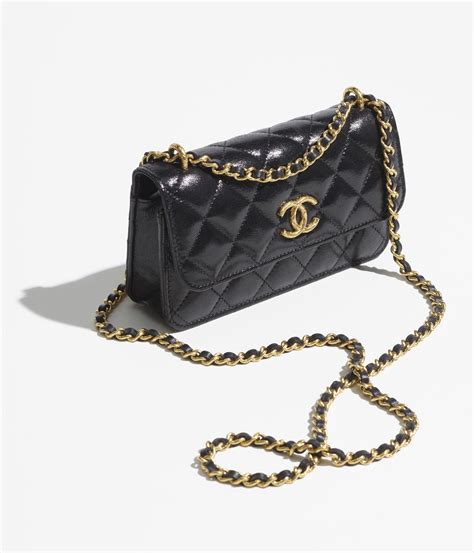 chanel phone holder with chain review|chanel clutch with chain 2023.